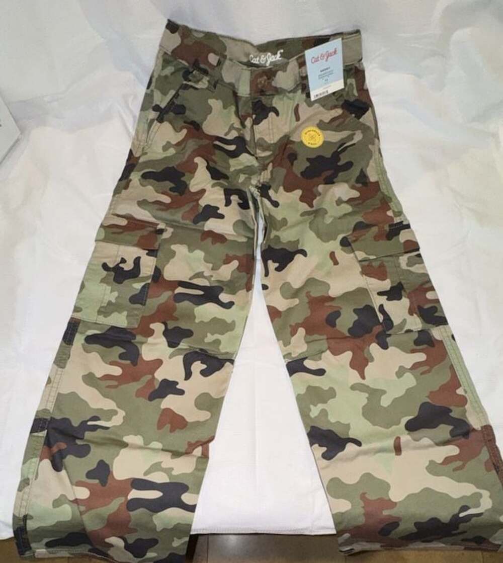 Cat & Jack Baggy Cargo Pants Size 12 Camouflage Reinforced Knee
